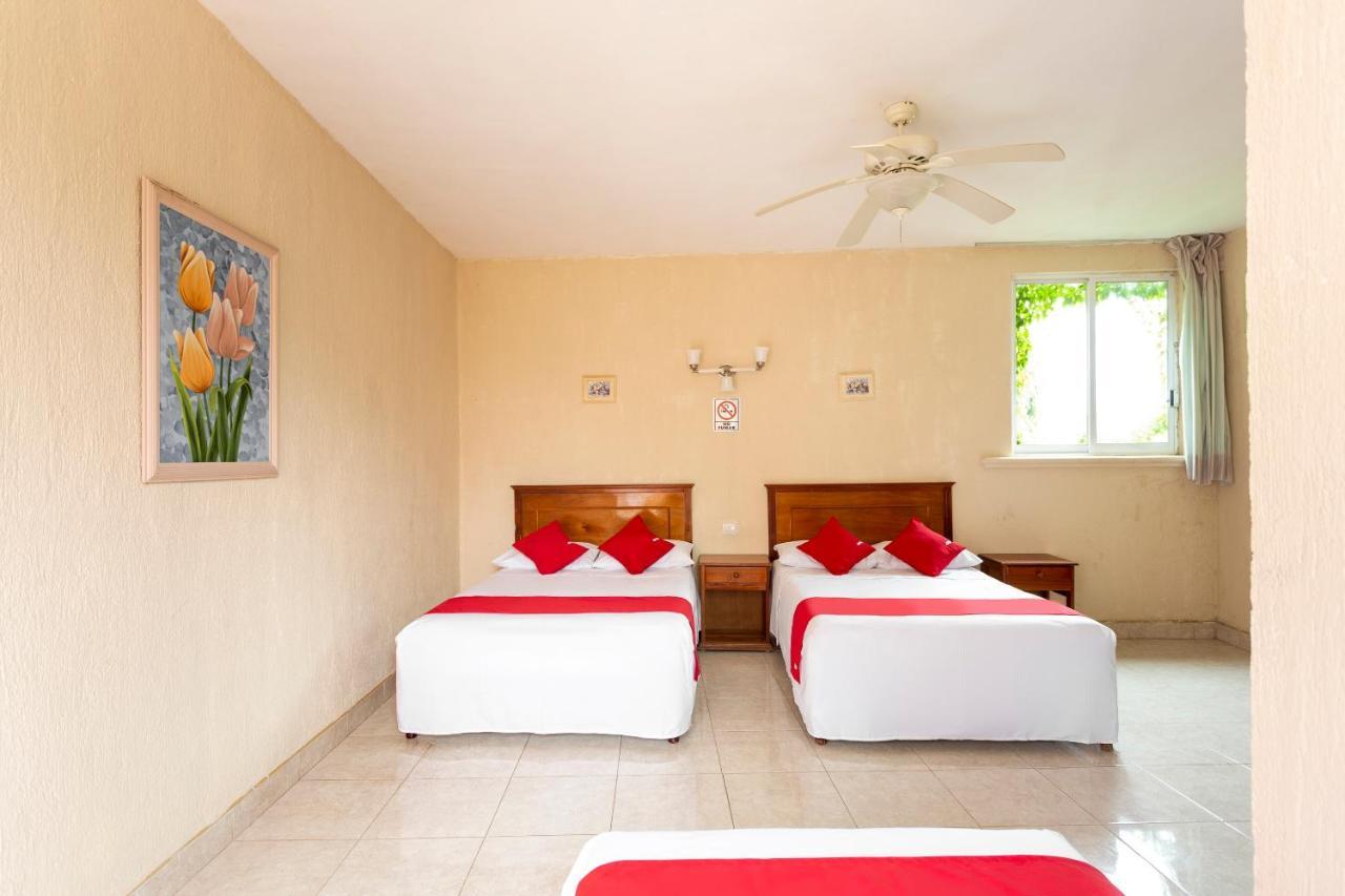 Hotel Casa Regina Felipe Carrillo Puerto Exterior photo